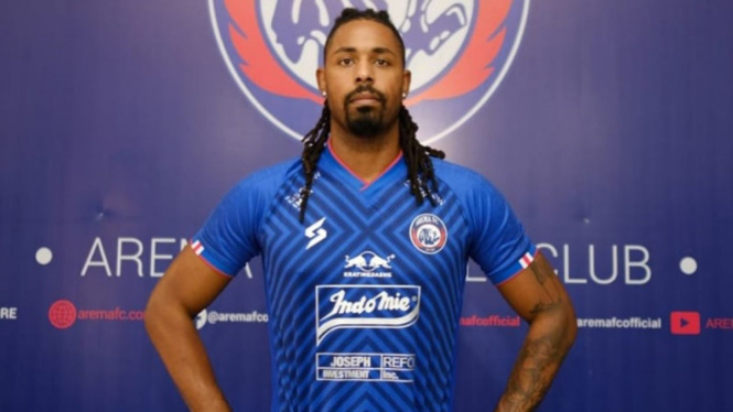 Penyerang asing Arema FC asal Portugal, Carlos Fortes