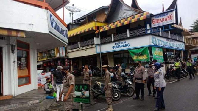 Razia PPKM Darurat di Kota Padang Panjang, Sumatera Barat