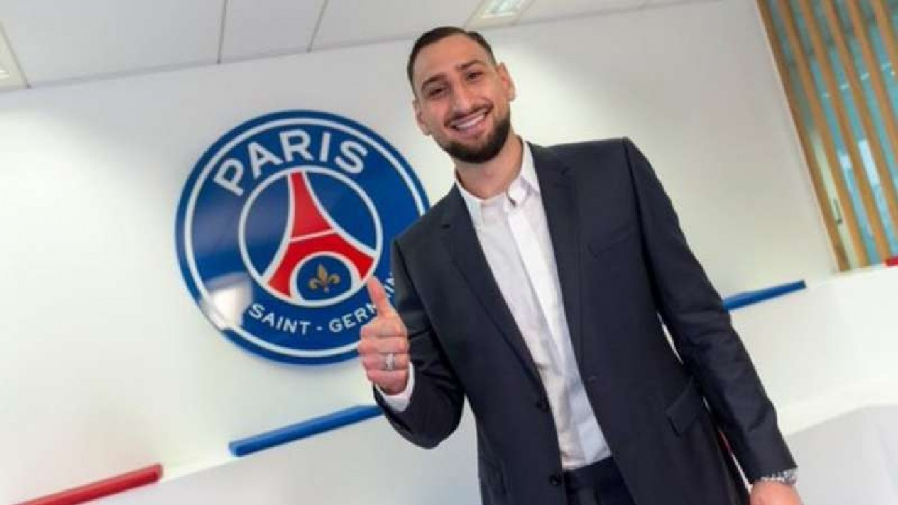 Foto Lionel Messi Ke Psg Bahagia Donnarumma Bakal Sempurna