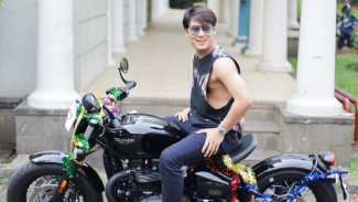 Heboh, Lesti Kejora Hadiahi Rizky Billar Motor Ratusan Juta