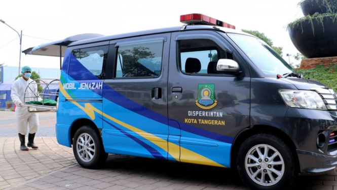 Mobil operasional Kota Tangerang dialihfungsi menjadi kendaraan jenazah COVID.