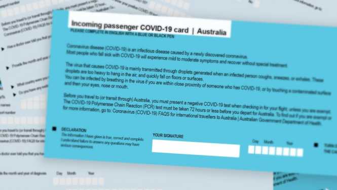 Kartu kedatangan bagi warga dari luar negeri ke Australia akan berisi pertanyaan apakah mereka pernah terkena COVID-19 dan vaksinasiÂ  (ABC News: Emma Machan)
