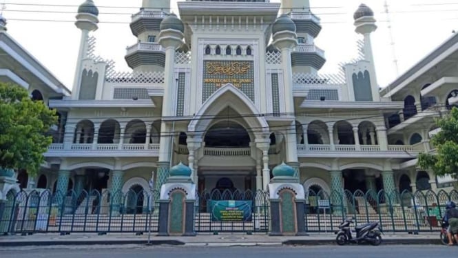Masjid Agung Jami' Kota Malang.