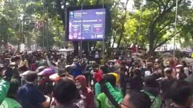 Penolakan PPKM Darurat di Bandung