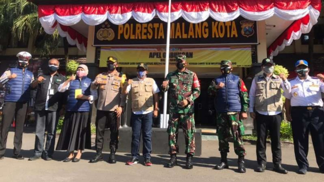 Polresta Malang Kota bersama Pemerintah Kota setempat meluncurkan program Satgas Malang Raya Trauma Healing bagi pasien COVID-19, Rabu, 21 Juli 2021.