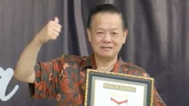 Bapak Komunitas Indonesia Suharto.