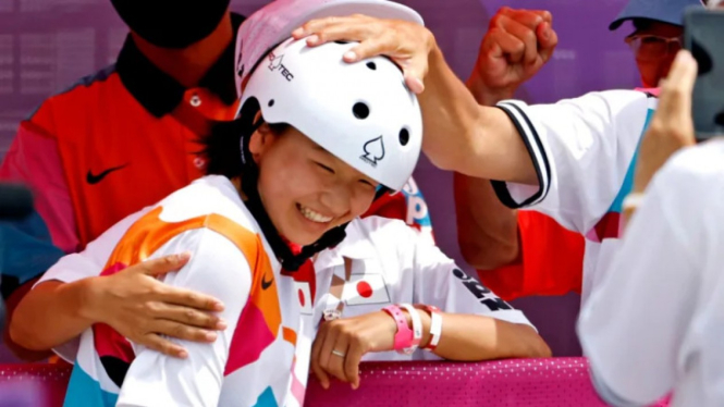 Atlet belia Jepang, Momiji Nishiya