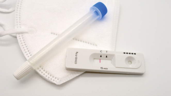 Ilustrasi swab test/PCR/Antigen.