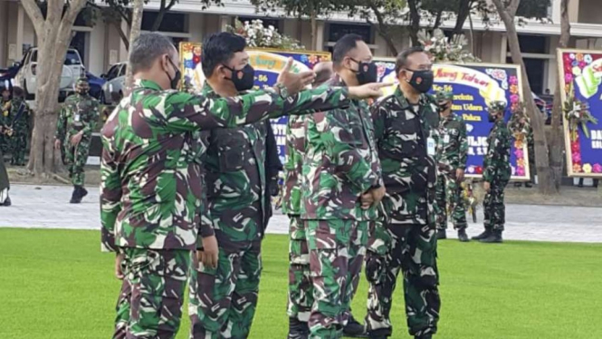 VIVA Militer: Panglima TNI resmikan Lapangan Putra Angkasa di Akademi AAU
