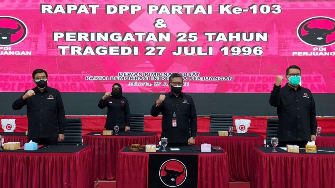 Jajaran Pengurus DPP PDIP Saat Rapat dan Peringatan Kerusuhan 27 Juli (Kudatuli)