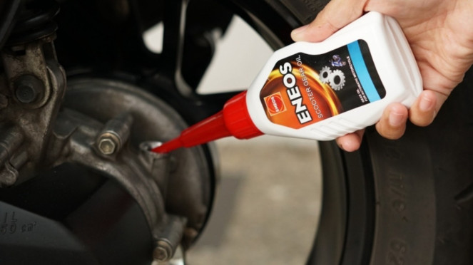 Eneos Scooter gear oil