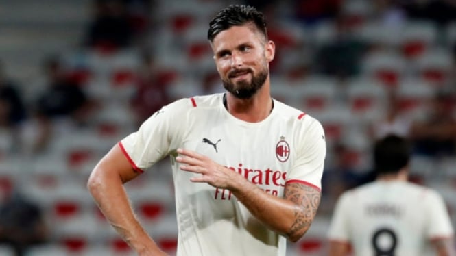 Striker AC Milan, Olivier Giroud. 