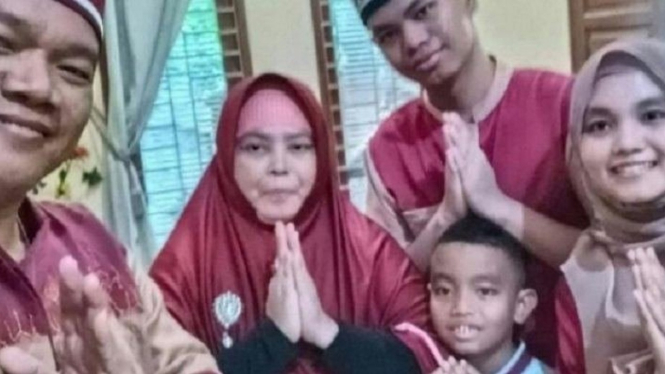 Kakak beradik jadi yatim piatu dalam sehari karena COVID-19.