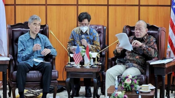 Ketua DPD La Nyalla Mahmud Mattalitti bertemu Dubes AS untuk RI Sung Y Kim