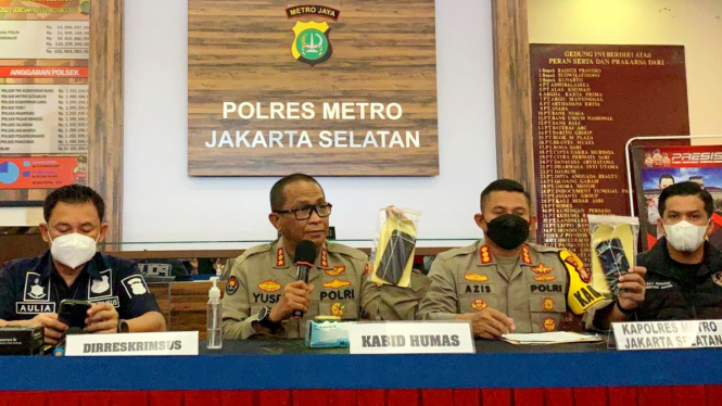 Konferensi Pers Polda Metro Jaya terkait pemeriksaan artis Dinar Candy 