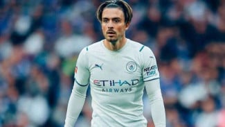 Gaya 'Jagoan' Pemain Mahal ManCity Hadapi Gelandang Southampton