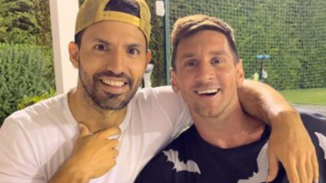Sergio Aguero bersama Lionel Messi