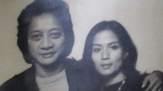 Istri WS Rendra, Ken Zuraida Meninggal Dunia