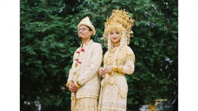 Pernikahan Gita dan Paul