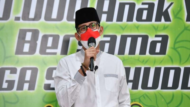 Menteri Pariwisata dan Ekonomi Kreatif, Sandiaga Uno