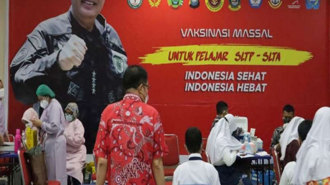 Vaksinasi pelajar di Batam, Kepulauan Riau