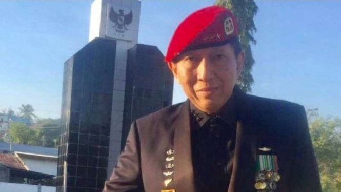 VIVA Militer: Letjen TNI (Purn.) Johannes Suryo Prabowo