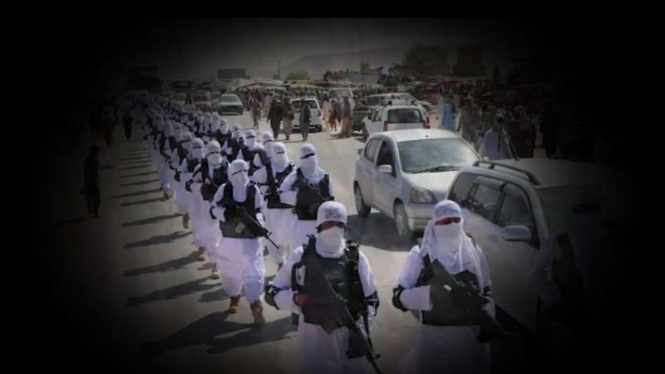 VIVA Militer: Pasukan jubah putih