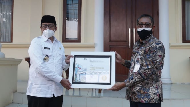 Gubernur Banten Terima Penghargaan BKN Award 2021