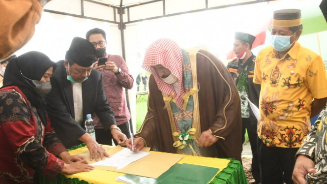 Penasihat Duta Besar Arab Saudi bangun Masjid di Sulsel.