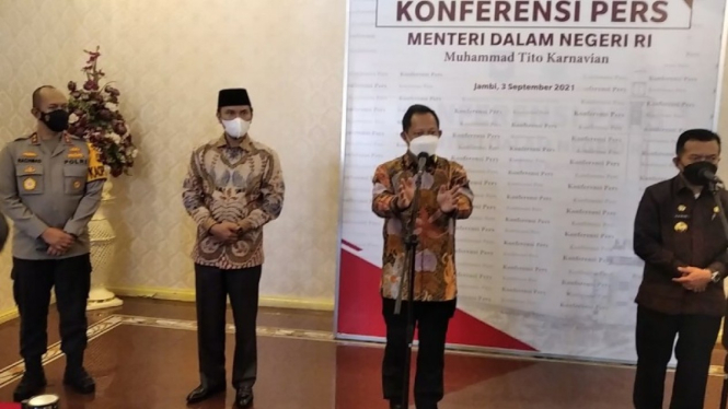 Menteri Dalam Negeri, Tito Karnavian.