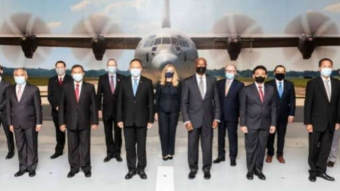 VIVA Militer: KSAU kunjungi pabrik pembuatan pesawat Lockheed Martin di AS