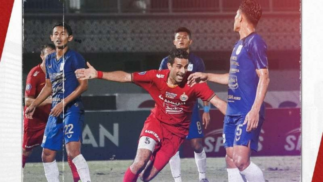 Bek Persija Jakarta, Otavio Dutra rayakan gol ke gawang PSIS Semarang.