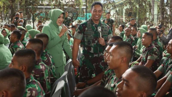 VIVA Militer: Jenderal TNI Andika Perkasa dan Ny. Hetty Andika Perkasa