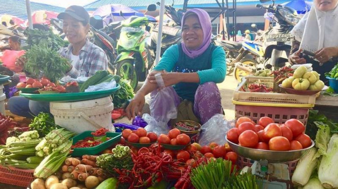 Comerciantes de verduras en los mercados tradicionales.