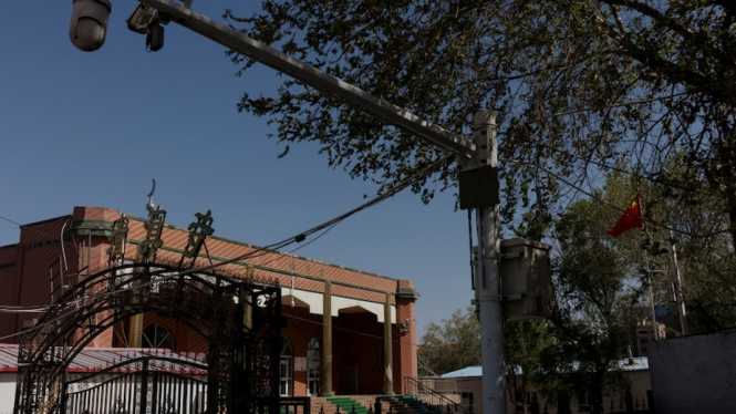 Pemerintah China telah membongkar kubah dan menara masjid di negara itu sebagai bagian dari upaya "Sinoisasi" Islam sejak beberapa tahun terakhir. (Reuters:Â Thomas Peter/File)