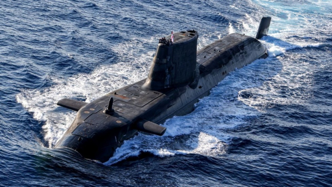 Kemitraan pertahanan antara AS, Inggris dan Australia awalnya akan berfokus untuk membangun kapal selam bertenaga nuklir untuk Angkatan Laut Australia. BBC Indonesia