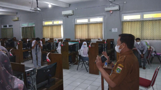 Pembelajaran Tatap Muka  (PTM) di Kabupaten Tangerang.