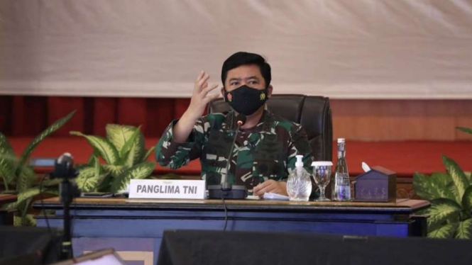 VIVA Militer: Panglima TNI pimpin rapat penanganan COVID-19 di Jambi