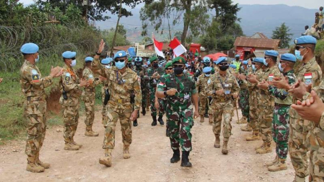 VIVA Militer: Koorsahli Kasad tiba di Markas Satgas Garuda di Kongo