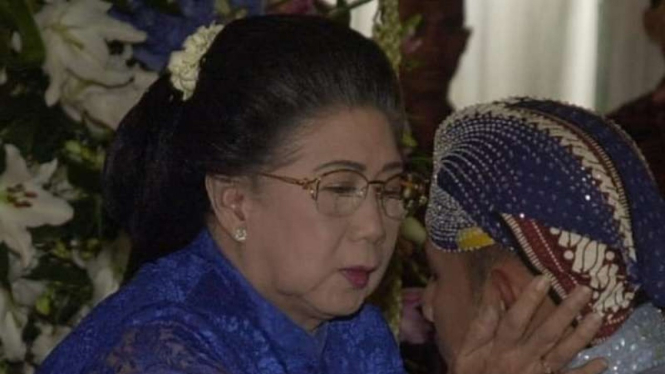 Mertua SBY, Sunarti Sri Hadiyah Sarwo Edhie Wibowo.