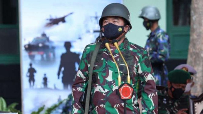 VIVA Militer: Panglima TNI Marsekal Hadi Tjahjanto ketika hadiri Reuni Adem 86