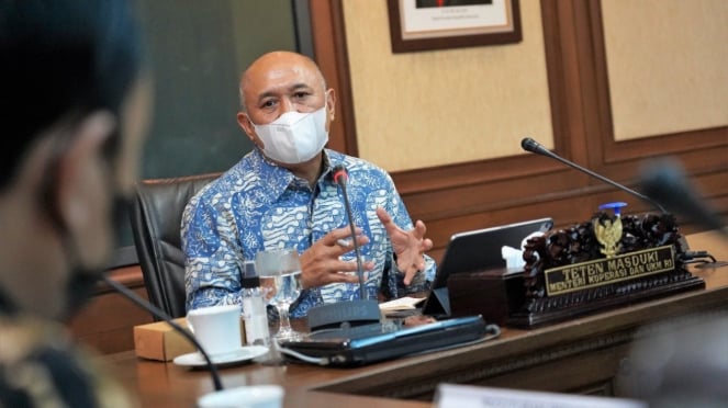 Teten Masduki, Menteri Koordinator Usaha Kecil dan Menengah.