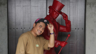 Kolaborasi Unik Ilustrator Hardthirteen, Dobrak Batasan Seni Grafiti