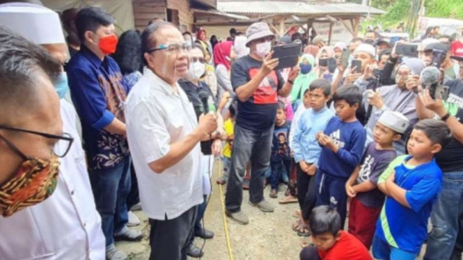 Rizal Ramli ikut hadir dalam Peringatan Hari Tani Nasional di Kabupaten Bogor.