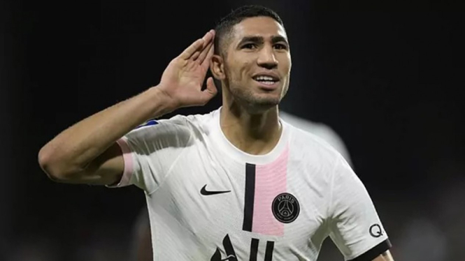 Bek sayap PSG, Achraf Hakimi