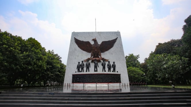 Peringatan Hari Pancasila Sakti di Lubang Buaya