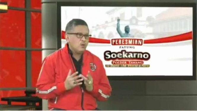 Hasto Kristiyanto Saat Peresmian Patung Soekarno 