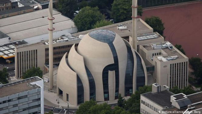 Masjid Koeln, terbesar di Jerman