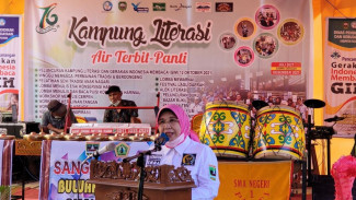 Senator Emma Yohanna Dukung Keberadaan Kampung Literasi di Sumbar