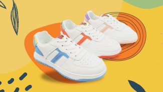 Jadi Tren Anak Muda, Ini Koleksi Sneakers Korean Style Murah Meriah